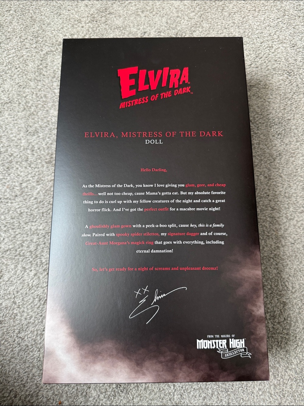 Monster High Elvira Skullector - Picture 3 of 7